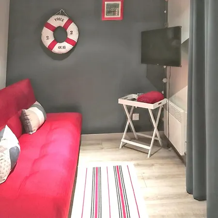 Holiday home Charmante A Avec Jardinb